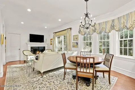 44 Riverside Lane Riverside CT 06878