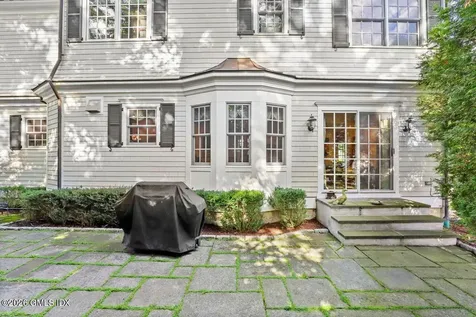 44 Riverside Lane Riverside CT 06878