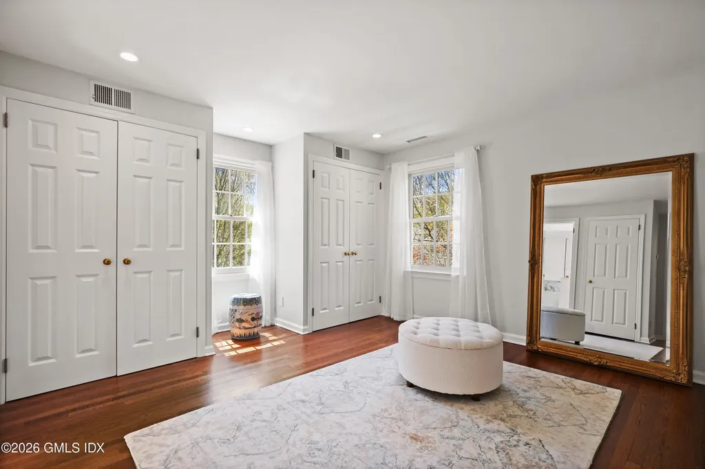 118 Butternut Hollow Road Greenwich CT 06830