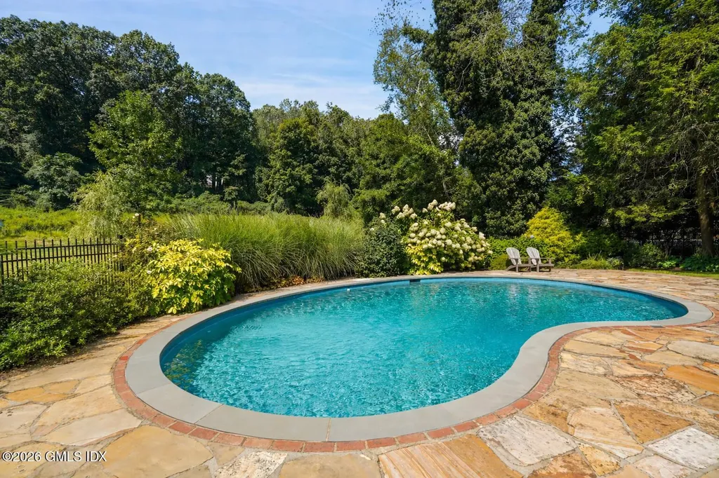 118 Butternut Hollow Road Greenwich CT 06830
