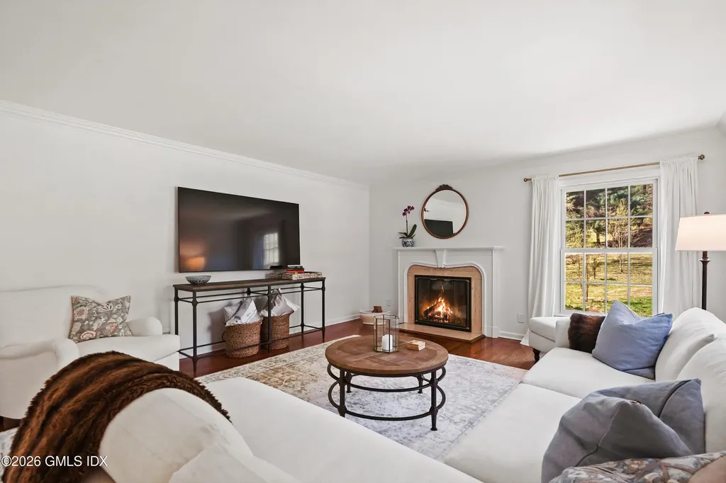 118 Butternut Hollow Road Greenwich CT 06830