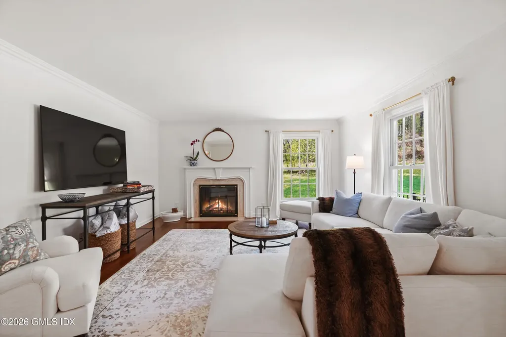 118 Butternut Hollow Road Greenwich CT 06830