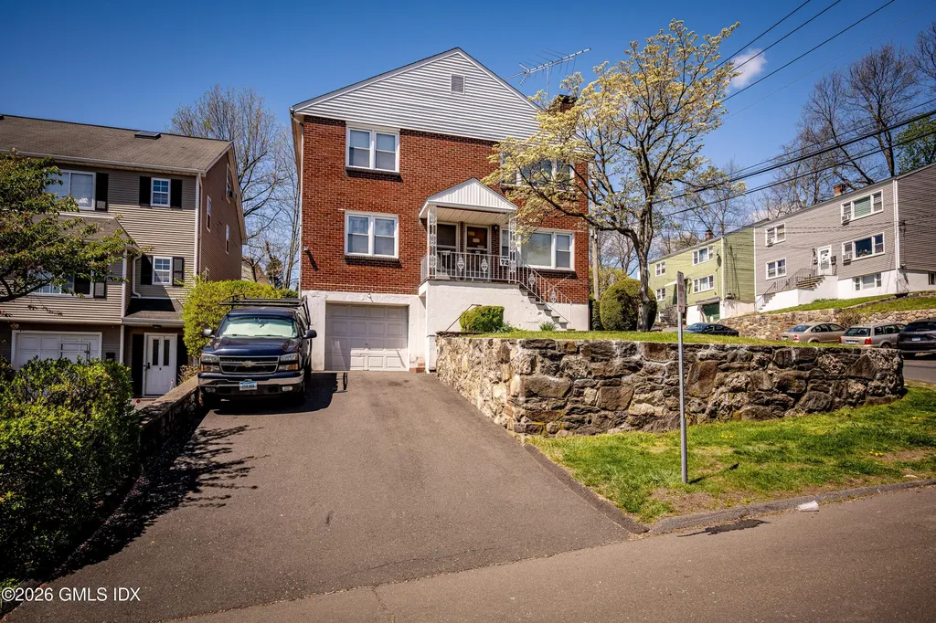 72 Alvord Lane Stamford CT 06902