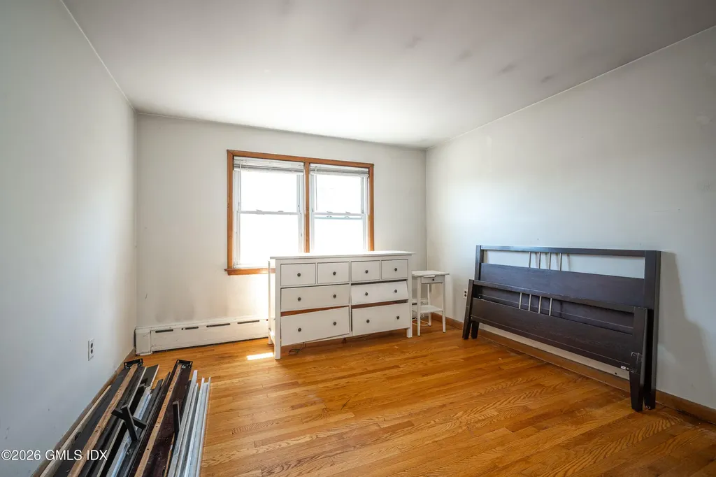 72 Alvord Lane Stamford CT 06902