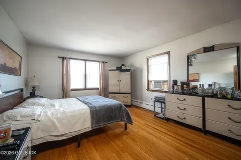 72 Alvord Lane Stamford CT 06902