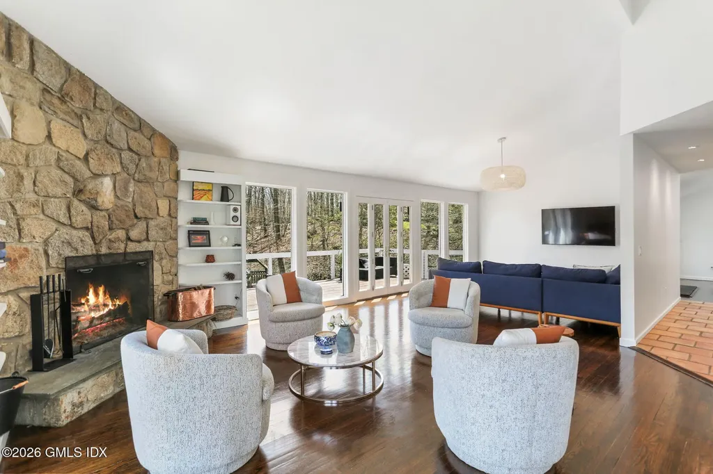 14 White Oak Lane Weston CT 06883