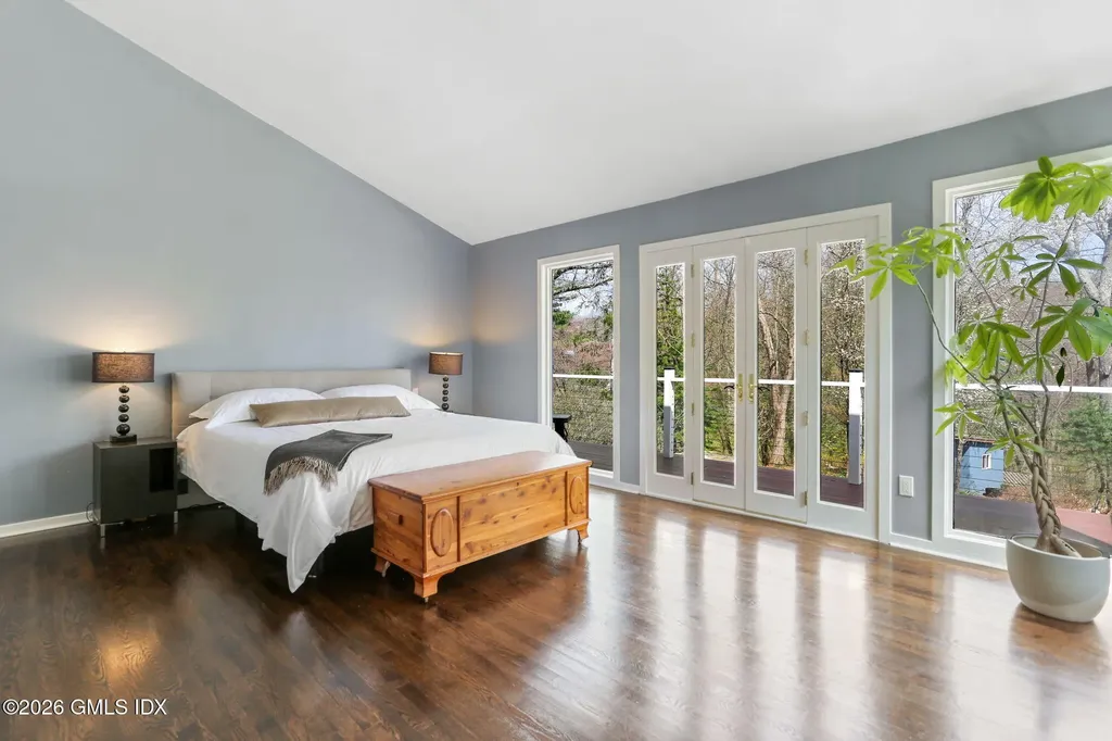 14 White Oak Lane Weston CT 06883