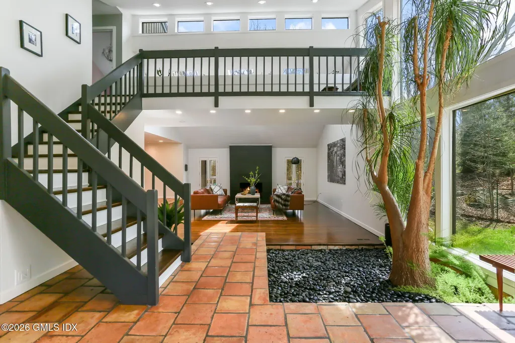 14 White Oak Lane Weston CT 06883