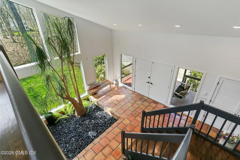 14 White Oak Lane Weston CT 06883