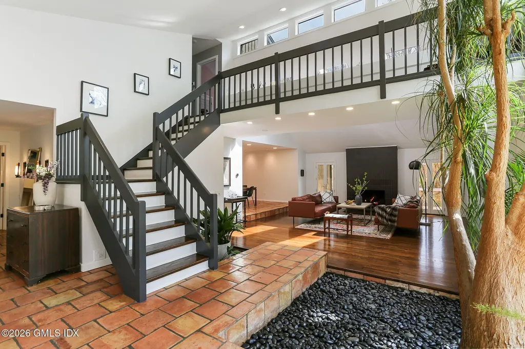 14 White Oak Lane Weston CT 06883