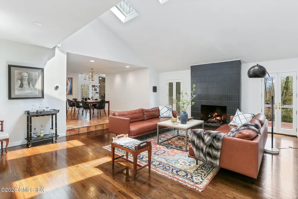 14 White Oak Lane Weston CT 06883