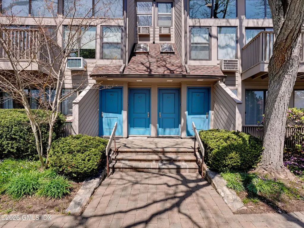 1465 E Putnam Avenue Greenwich CT 06830