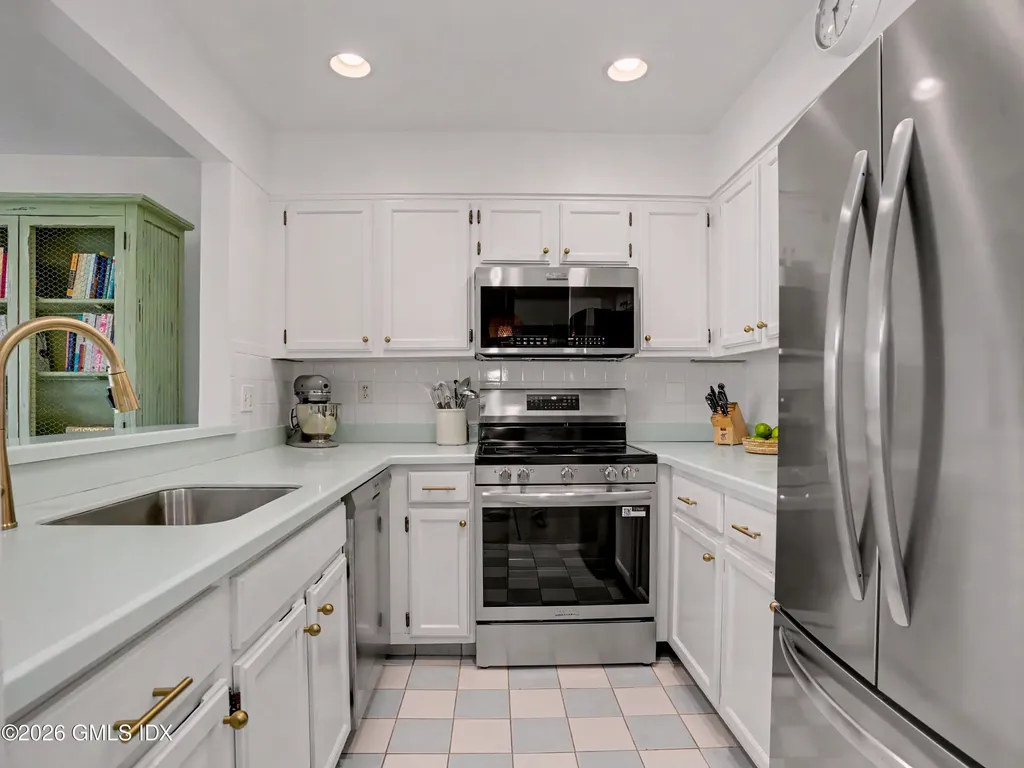 1465 E Putnam Avenue Greenwich CT 06830