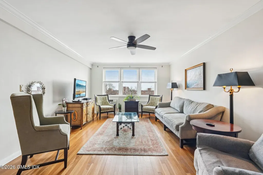 4 Putnam Hill Greenwich CT 06830