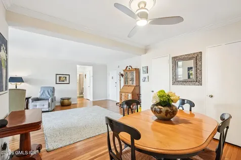 4 Putnam Hill Greenwich CT 06830