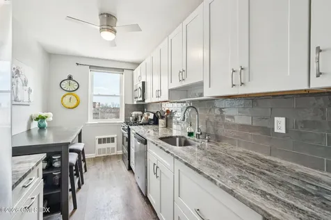 4 Putnam Hill Greenwich CT 06830