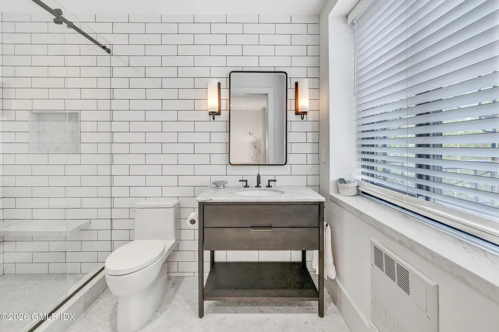 11 Lafayette Court Greenwich CT 06830