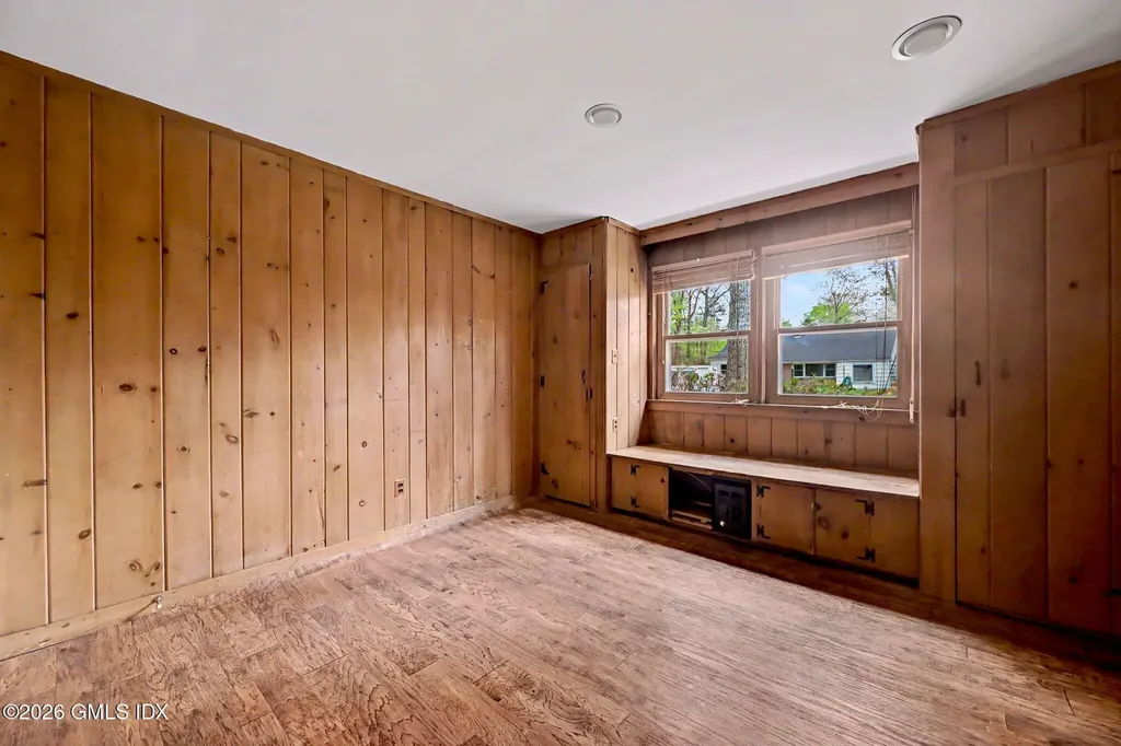 54 Merriman Road Stamford CT 06905