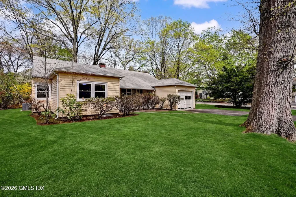 54 Merriman Road Stamford CT 06905