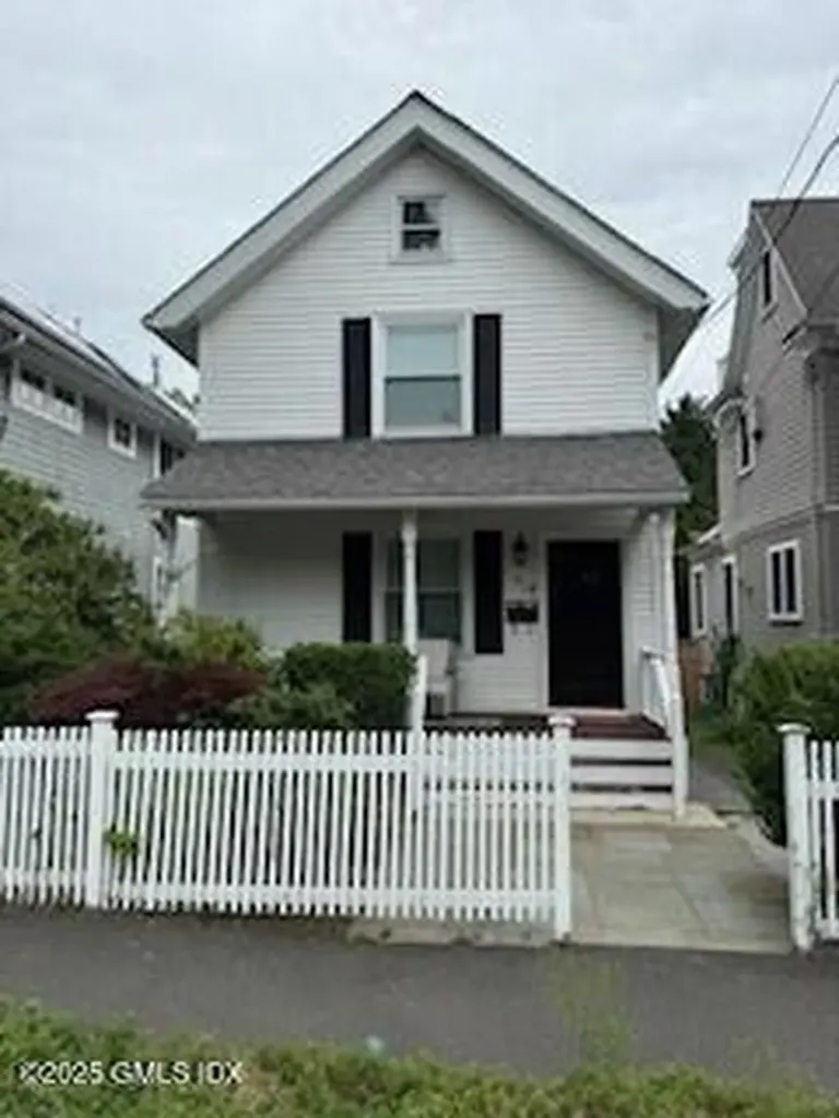 41 Sherwood Place Greenwich CT 06830