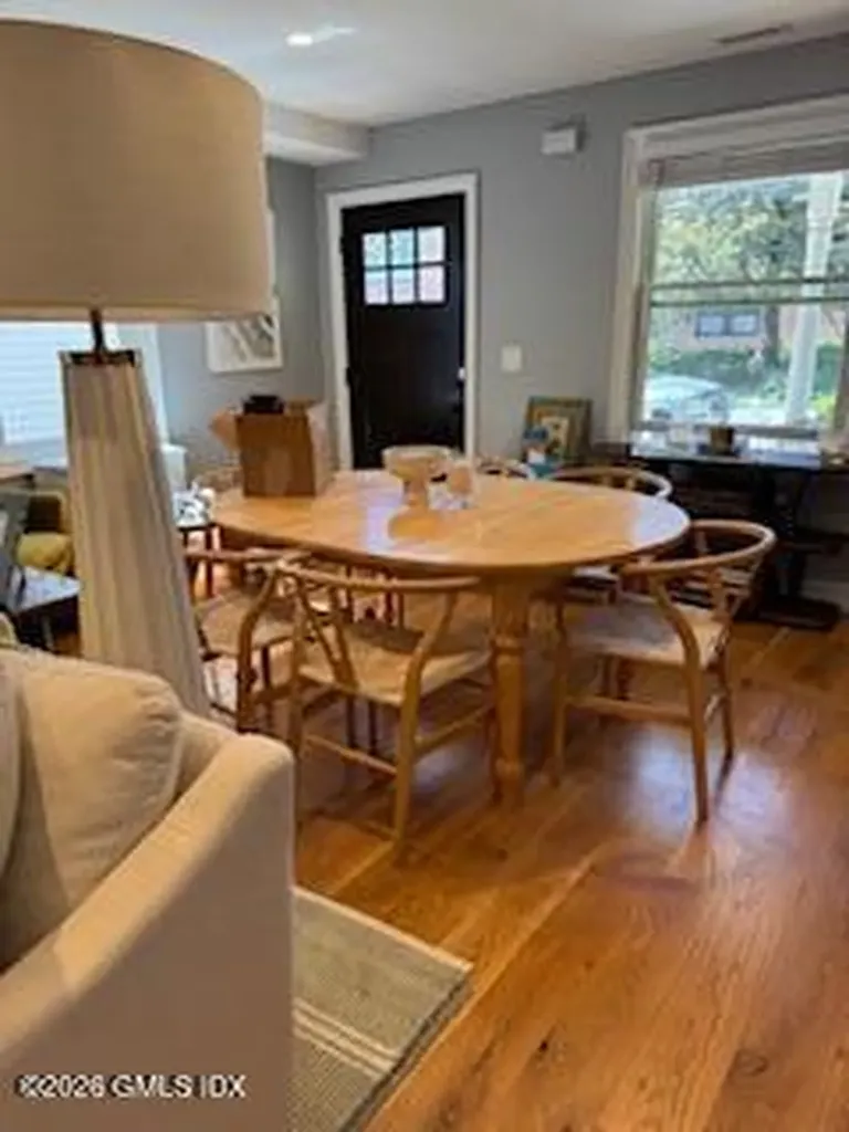 41 Sherwood Place Greenwich CT 06830