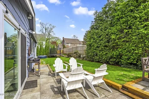8 Potter Drive Old Greenwich CT 06870
