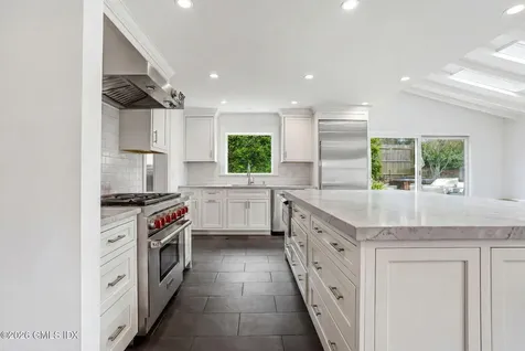 8 Potter Drive Old Greenwich CT 06870