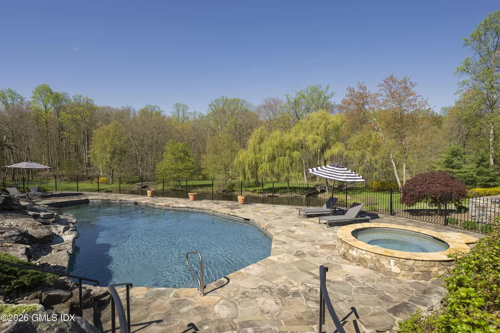 22 Partridge Hill Lane Greenwich CT 06831