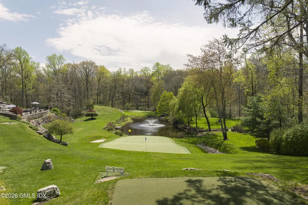 22 Partridge Hill Lane Greenwich CT 06831