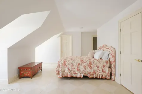 22 Partridge Hill Lane Greenwich CT 06831