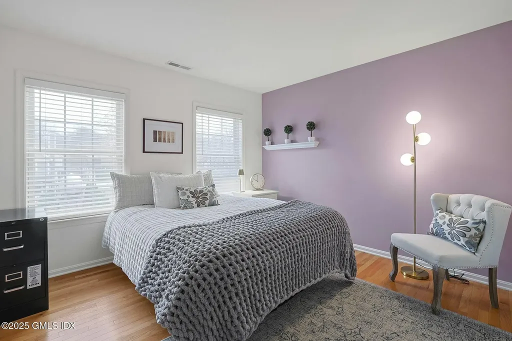 19 Cross Street Greenwich CT 06831