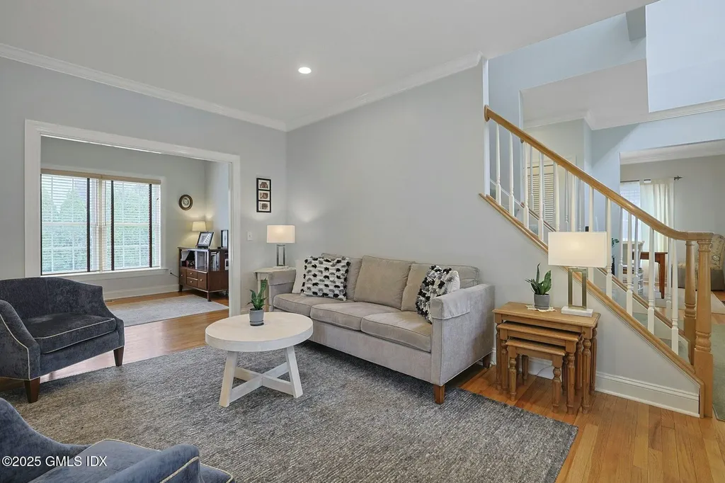 19 Cross Street Greenwich CT 06831