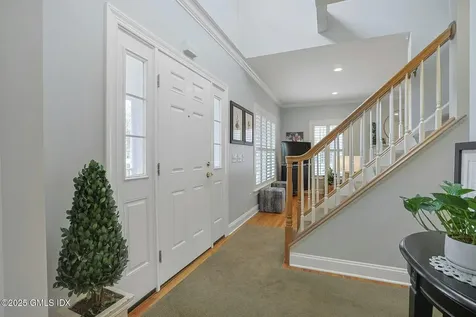 19 Cross Street Greenwich CT 06831