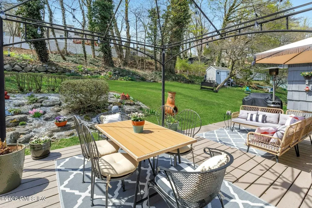 42 Nicholas Avenue Greenwich CT 06831
