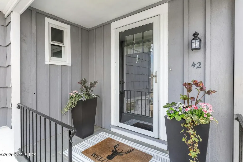 42 Nicholas Avenue Greenwich CT 06831