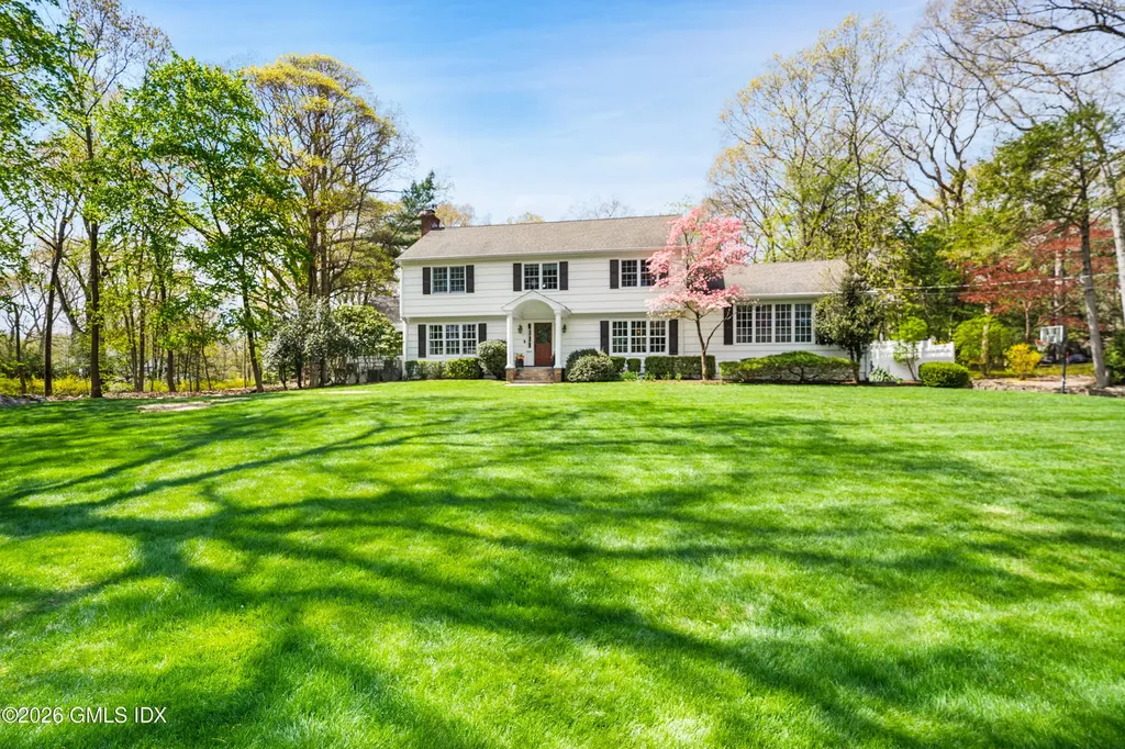 2 Daffodil Lane Cos Cob CT 06807