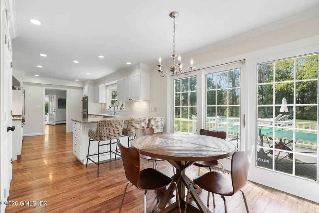 2 Daffodil Lane Cos Cob CT 06807