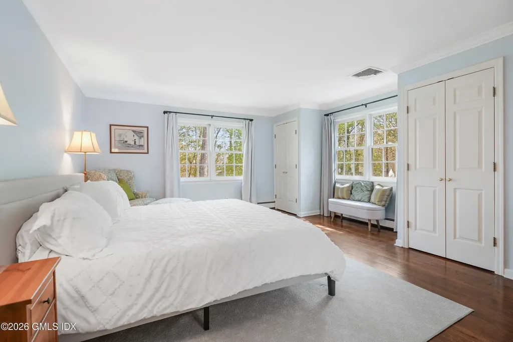 2 Daffodil Lane Cos Cob CT 06807