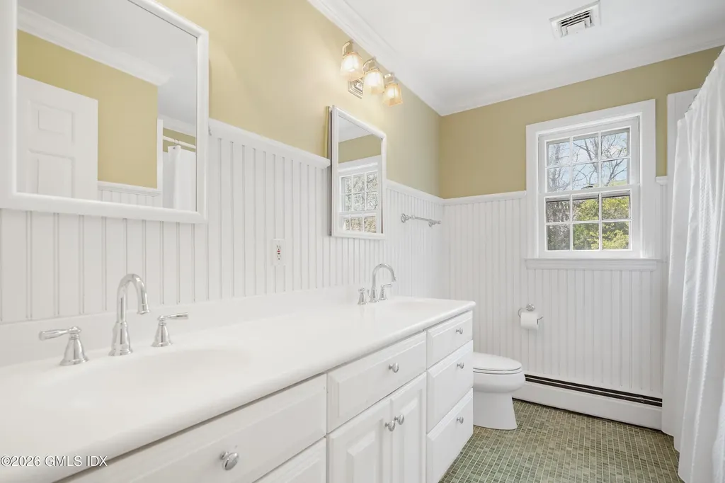 2 Daffodil Lane Cos Cob CT 06807
