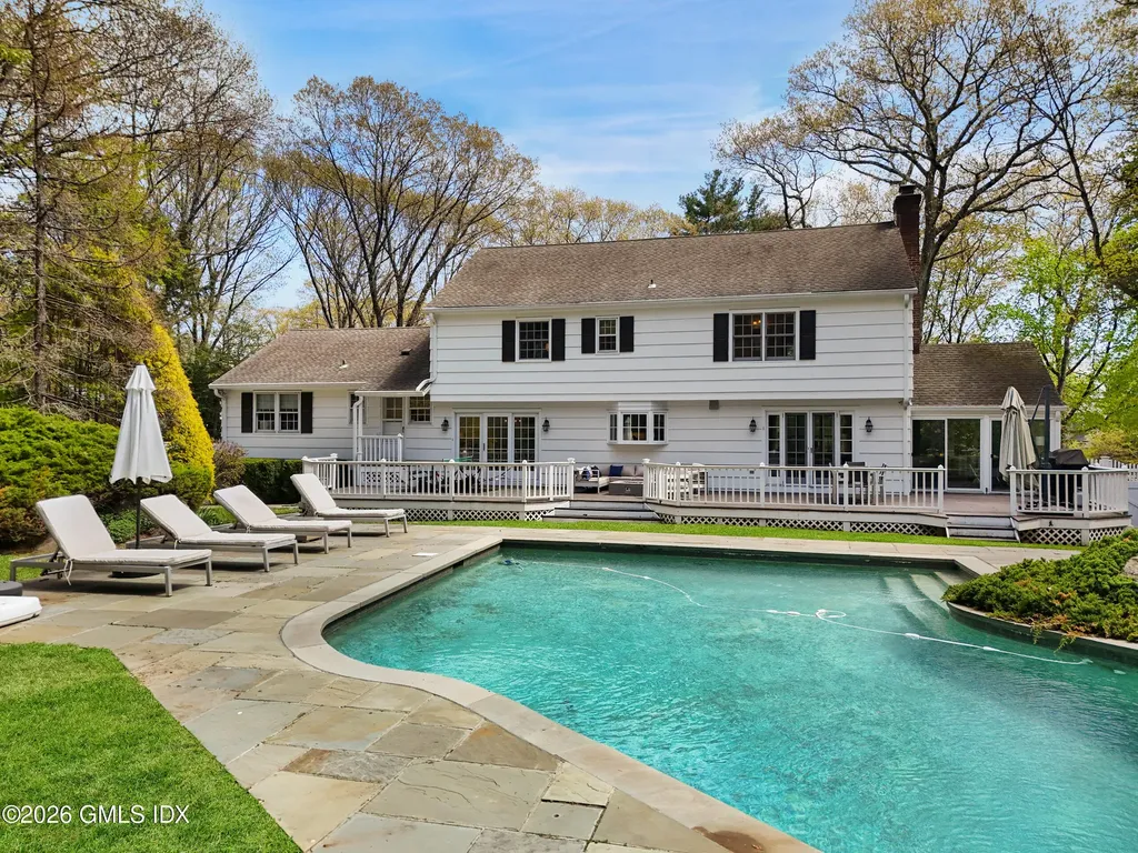 2 Daffodil Lane Cos Cob CT 06807