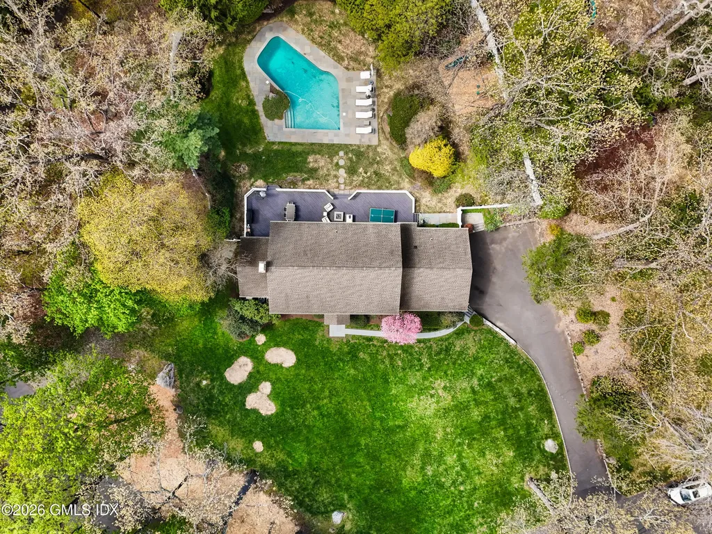 2 Daffodil Lane Cos Cob CT 06807