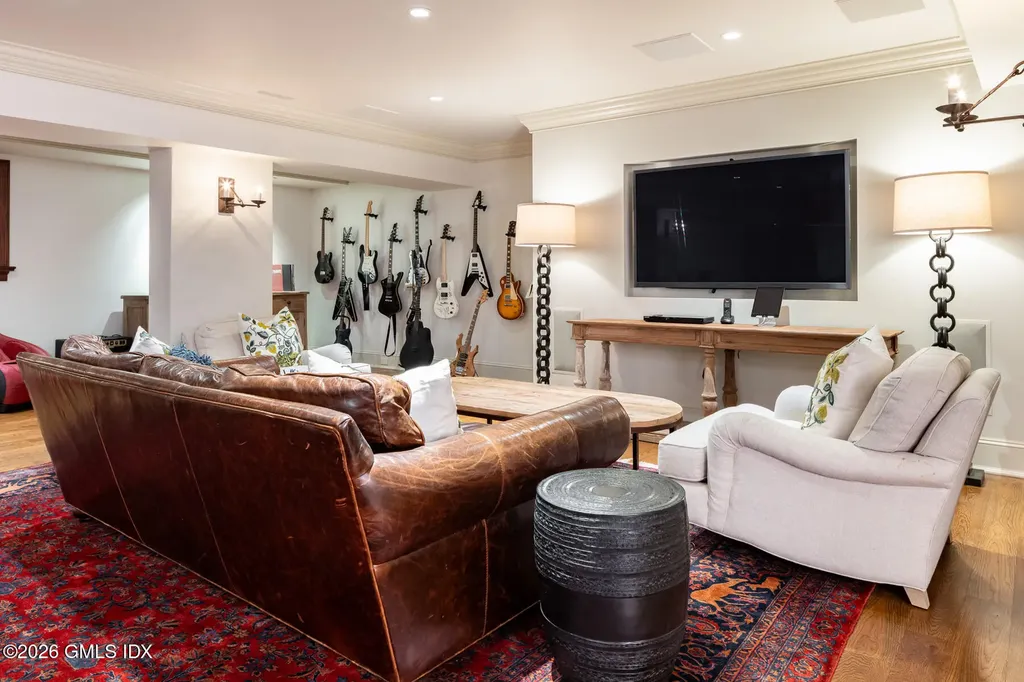 524 Lake Avenue Greenwich CT 06830
