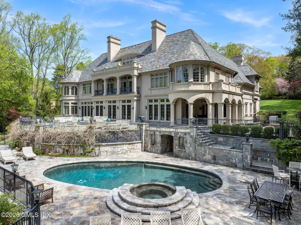 524 Lake Avenue Greenwich CT 06830