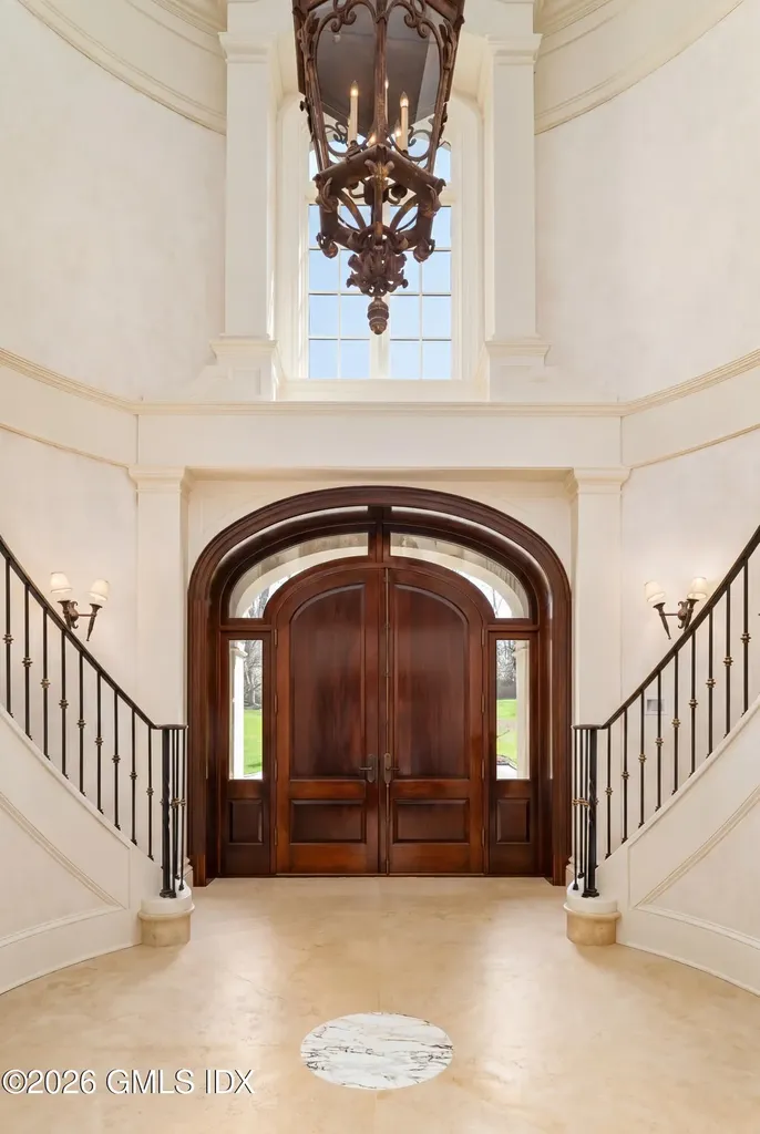 524 Lake Avenue Greenwich CT 06830