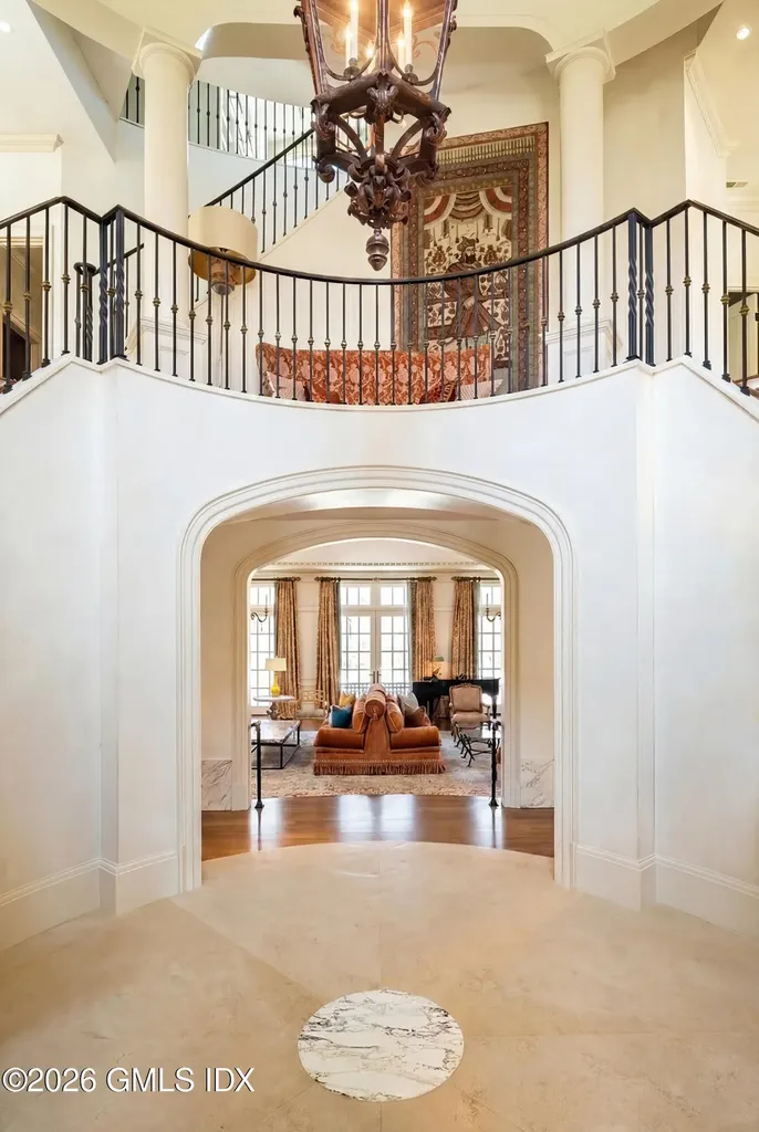 524 Lake Avenue Greenwich CT 06830