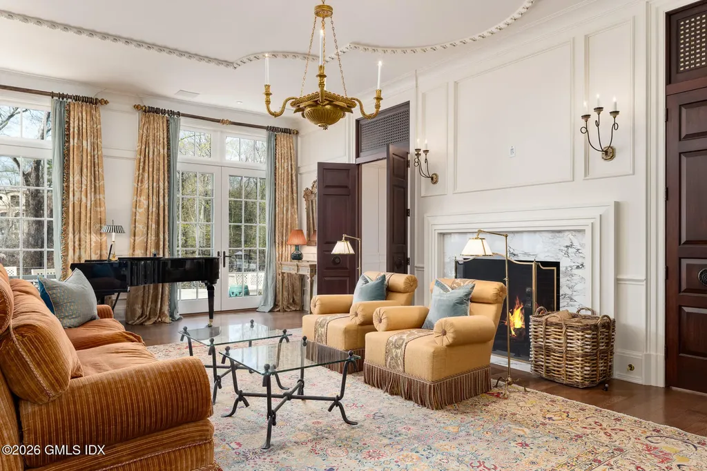 524 Lake Avenue Greenwich CT 06830