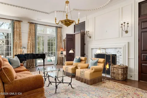 524 Lake Avenue Greenwich CT 06830