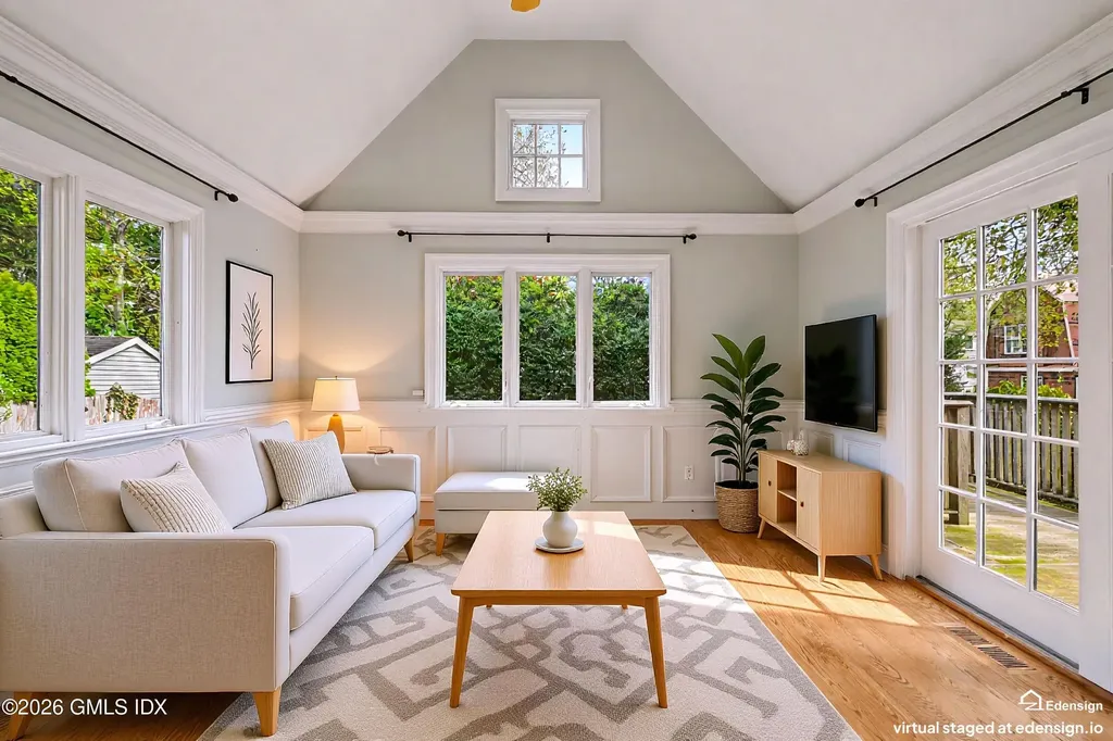 34 Macarthur Drive Old Greenwich CT 06870