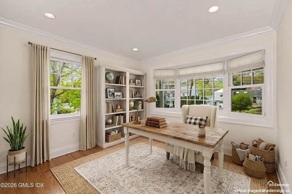 34 Macarthur Drive Old Greenwich CT 06870