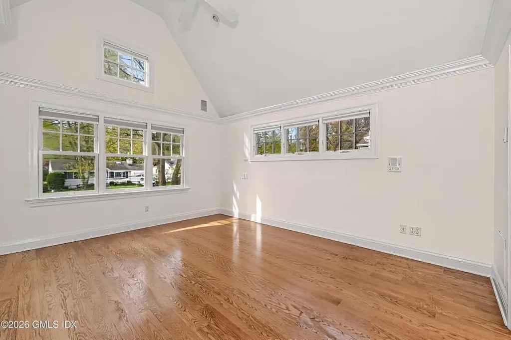 34 Macarthur Drive Old Greenwich CT 06870
